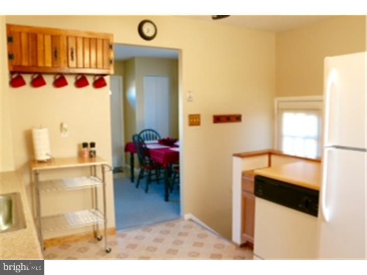 2 Cornwall Road New Castle, DE 19720 - Photo 11 of 25 Kitchen