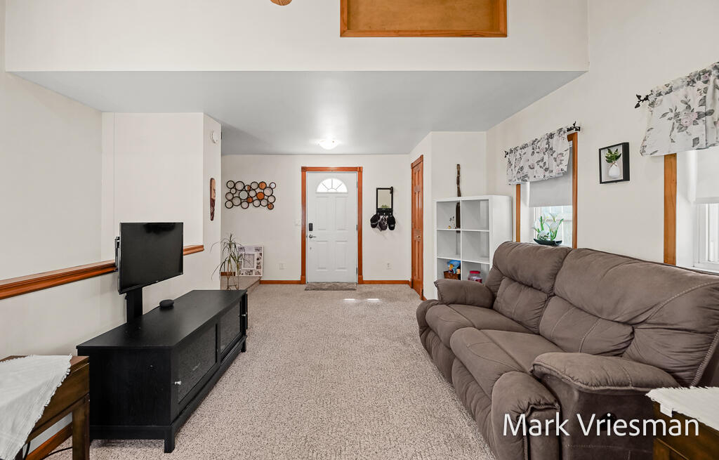 3125 Coolidge Road Muskegon, MI 49441 - Photo 12 of 46 3125CoolidgeRd-33LoRes