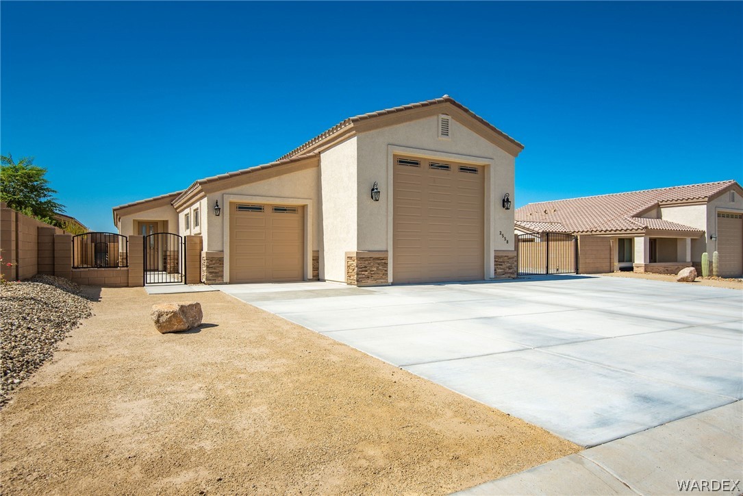 2558 Nez Perce Road Fort Mohave, AZ 86426 - Photo 1 of 50 Gallery Image 1