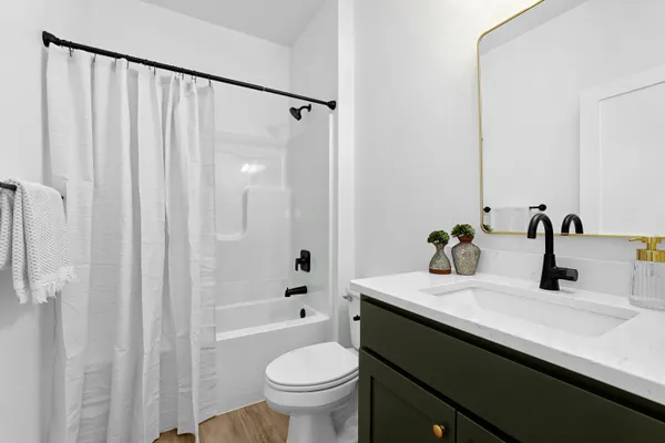 $474,900 | 826 Clark Lane, Holmen, WI 54636