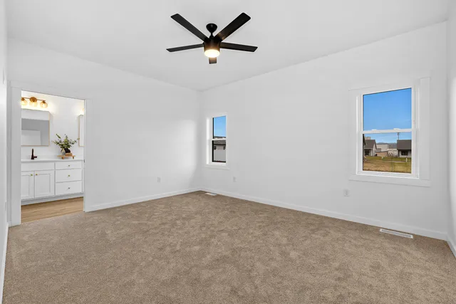 $474,900 | 826 Clark Lane, Holmen, WI 54636