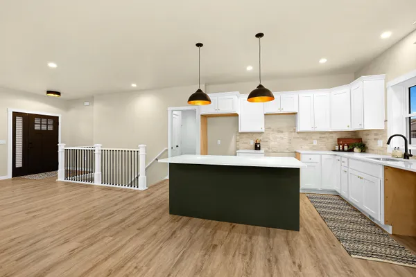 $474,900 | 826 Clark Lane, Holmen, WI 54636