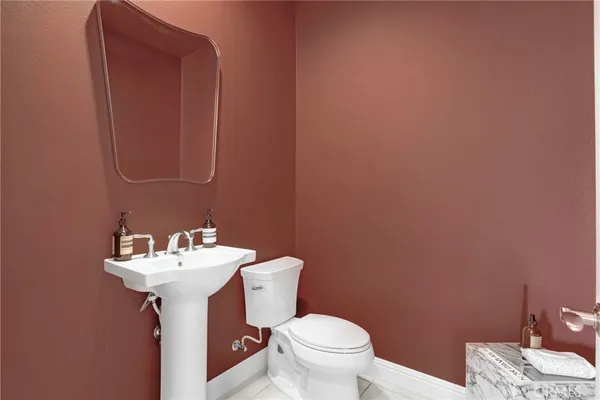 $3,377,000 | 20204 Albion Way, Porter Ranch, CA 91326