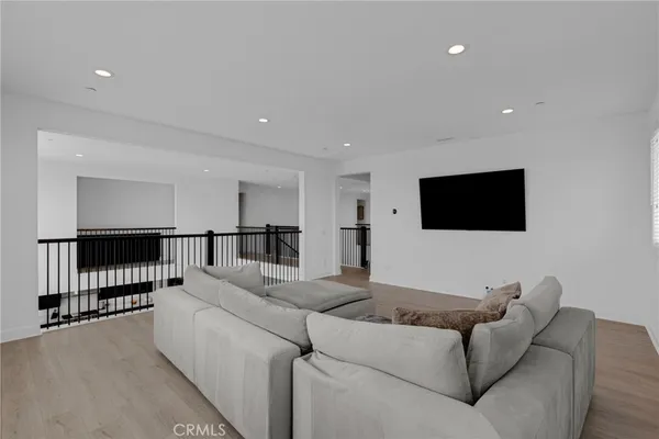 $3,377,000 | 20204 Albion Way, Porter Ranch, CA 91326