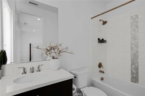 $3,377,000 | 20204 Albion Way, Porter Ranch, CA 91326