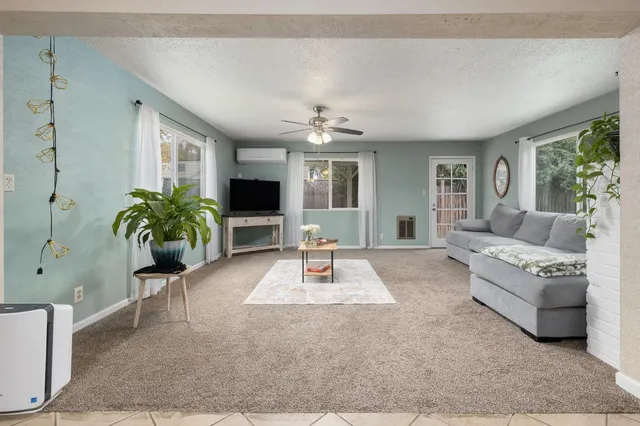 $362,999 | 3310 East Hampton Way, Fresno, CA 93726