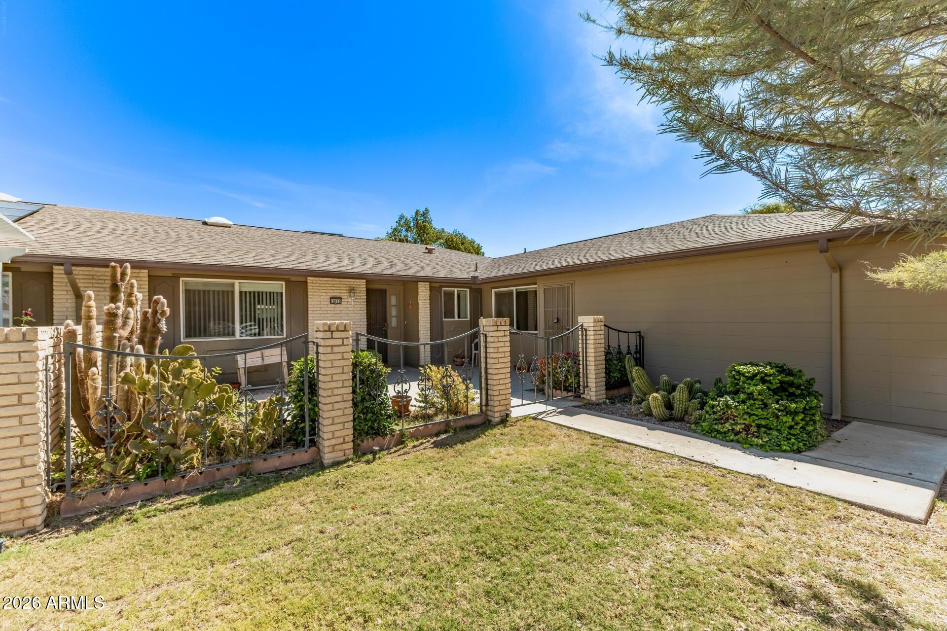 10110 West Royal Oak Road Sun City, AZ 85351 - Photo 5 of 29 05 Royal Oak