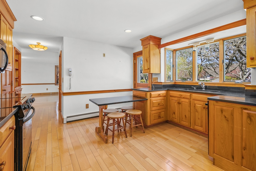 181 Elliott Road Centerville, MA 02632 - Photo 15 of 42 Gallery Image 15