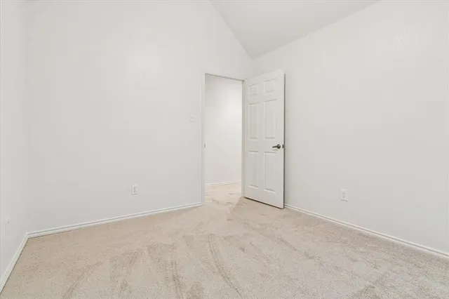 $294,500 | 211 Cimarron Trail, Unit 4, Irving, TX 75063