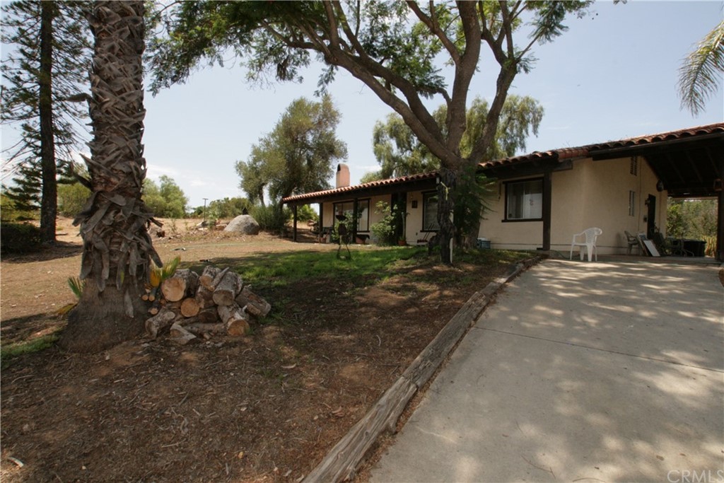 24435 Carancho Road, Temecula, CA 92590 Compass