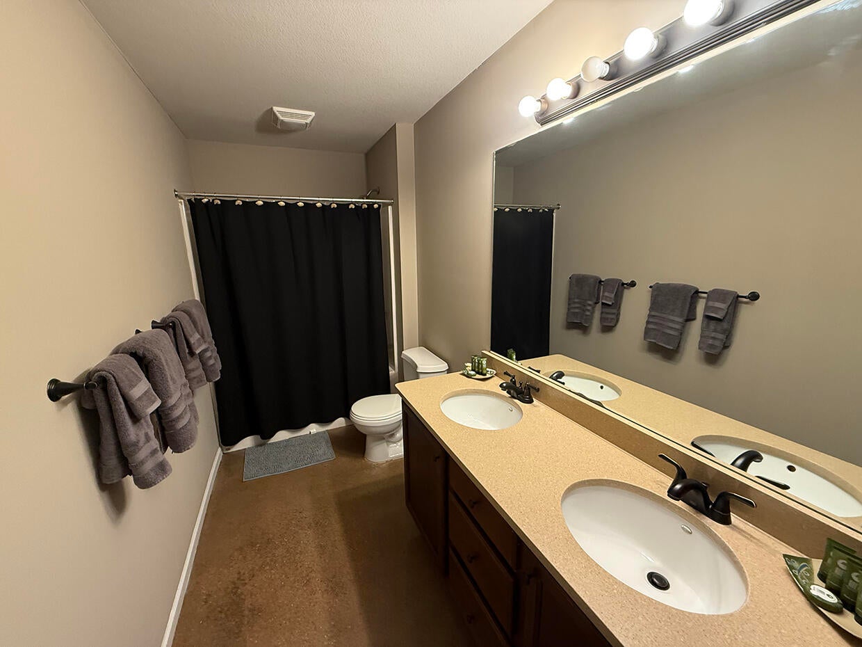 1409 Paris Road, Unit 201 Columbia, MO 65201 - Photo 27 of 37 26
