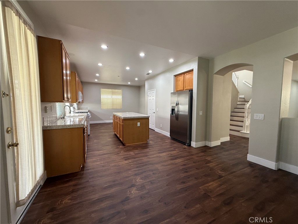 7216 Riley Drive Fontana, CA 92336 - Photo 5 of 22