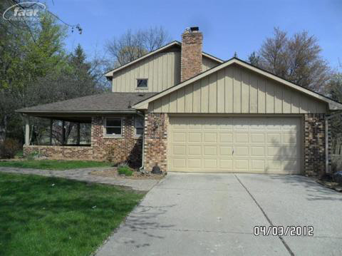 6545 Kings Pointe Road Grand Blanc, MI 48439 - Photo 2 of 19 20229884-1.JPG