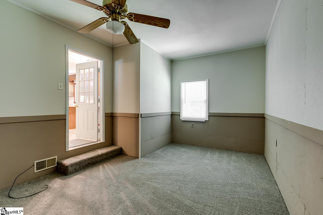 602 Lyman Street Gaffney, SC 29340 - Photo 26 of 34 Gallery Image 26