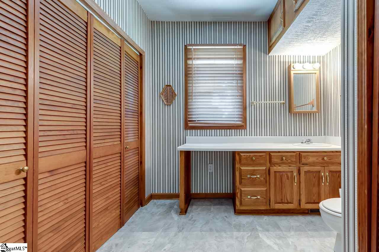 602 Lyman Street Gaffney, SC 29340 - Photo 28 of 34 Gallery Image 28
