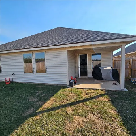 $2,200 | 8084 Olde Town Court, Alexandria, LA 71303