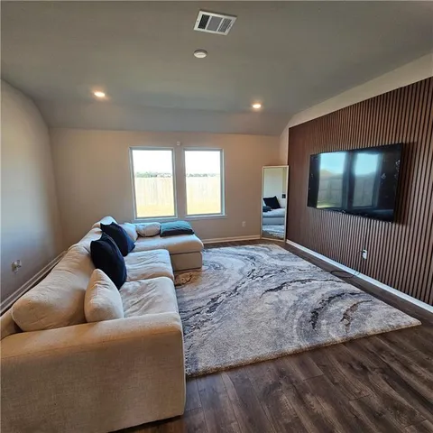 $2,200 | 8084 Olde Town Court, Alexandria, LA 71303