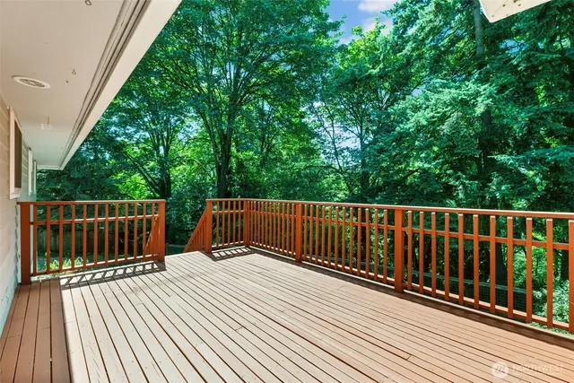 $830,000 | 11005 Crestwood Drive South, Seattle, WA 98178