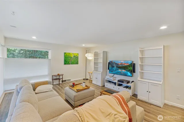 $830,000 | 11005 Crestwood Drive South, Seattle, WA 98178