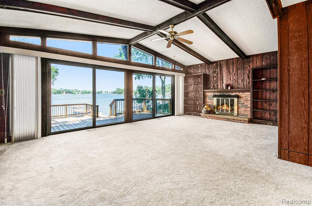 2058 South Long Lake Road Fenton, MI 48430 - Photo 11 of 26 Gallery Image 11
