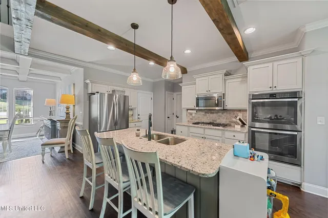 $475,000 | 3494 Straw Bridge Road, Olive Branch, MS 38654