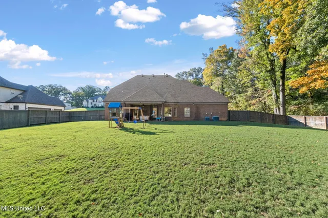 $475,000 | 3494 Straw Bridge Road, Olive Branch, MS 38654