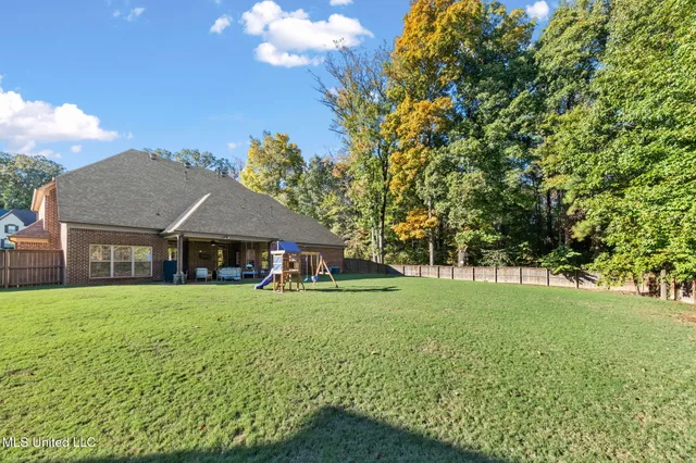 $475,000 | 3494 Straw Bridge Road, Olive Branch, MS 38654
