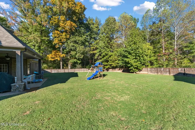 $475,000 | 3494 Straw Bridge Road, Olive Branch, MS 38654
