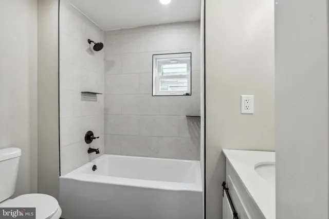 $199,999 | 928 Kirkwood Street, Wilmington, DE 19801