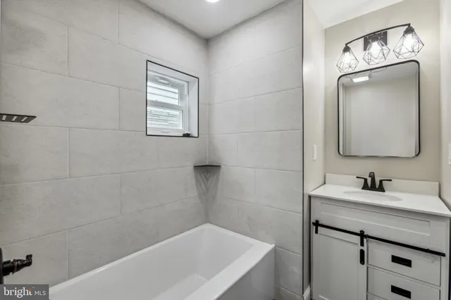 $199,999 | 928 Kirkwood Street, Wilmington, DE 19801