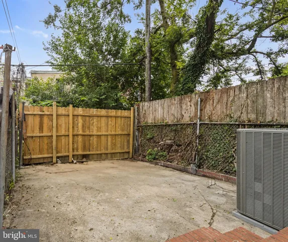 $199,999 | 928 Kirkwood Street, Wilmington, DE 19801