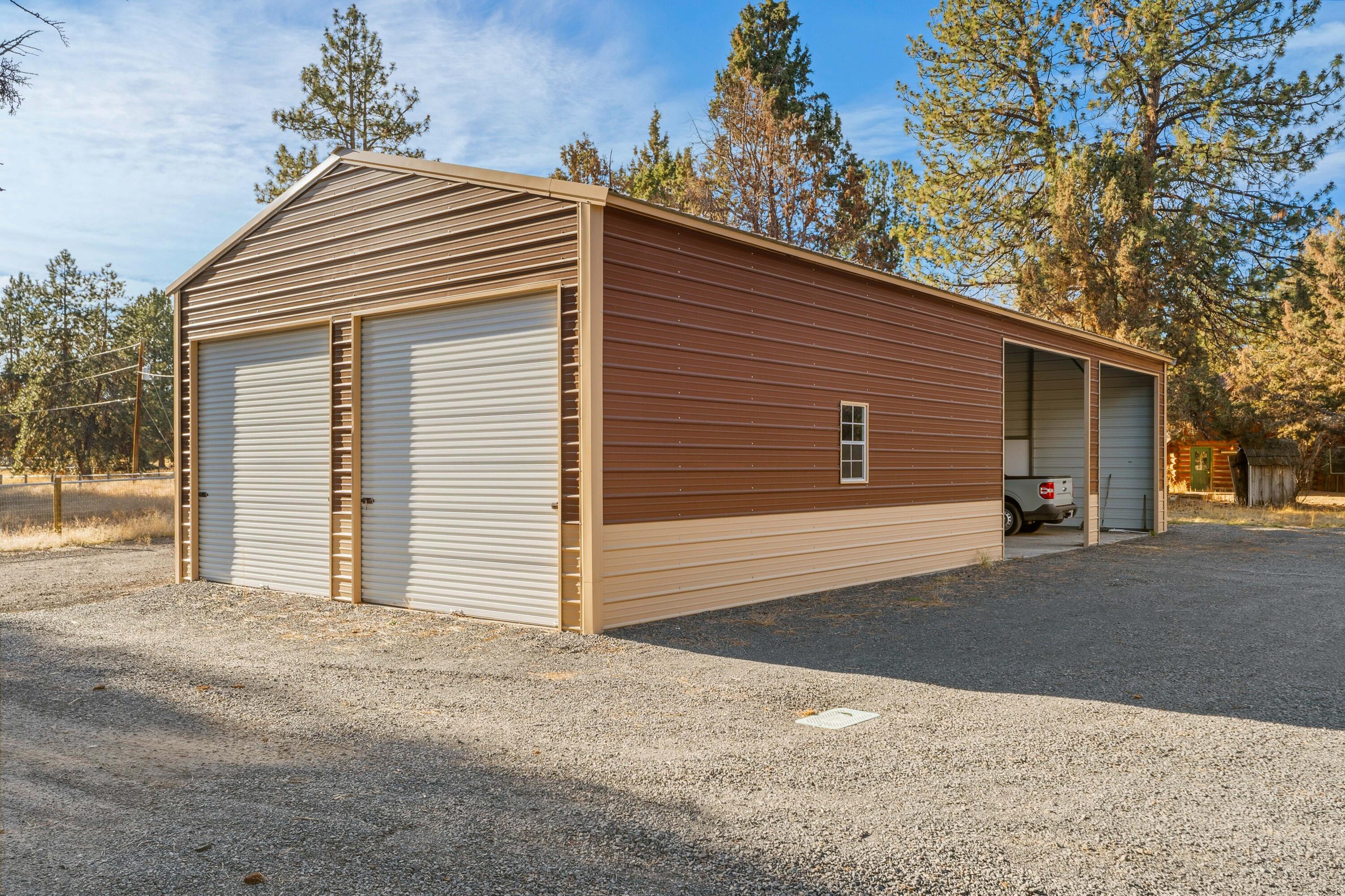 21910 Rickard Road Bend, OR 97702 - Photo 17 of 42 17
