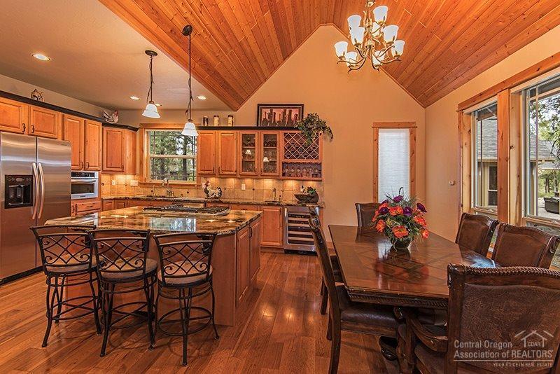 6 Dancing Rock Loop Bend, OR 97707 - Photo 7 of 25 Gallery Image 7