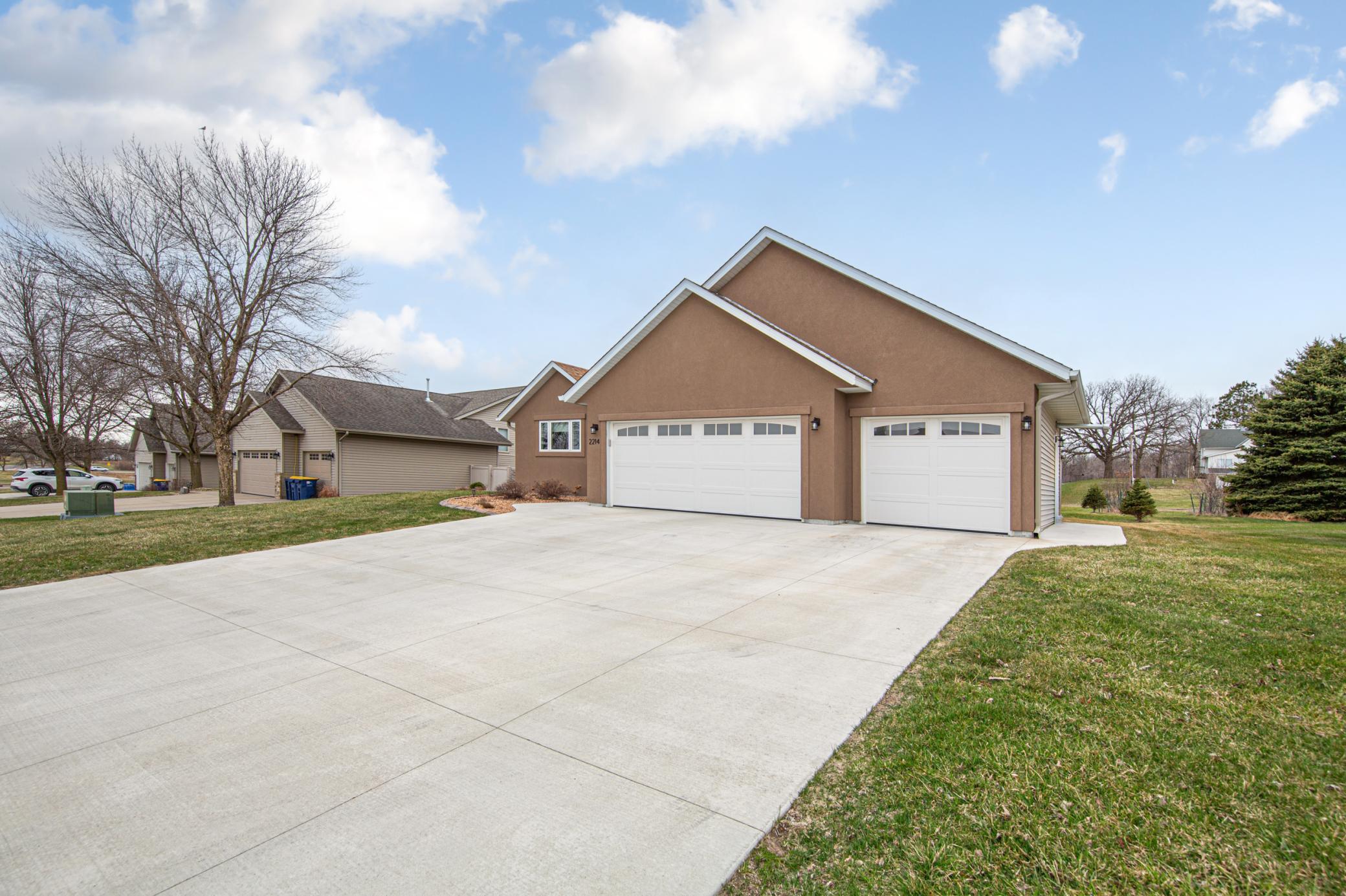 2214 Hulett Avenue Faribault, MN 55021 - Photo 43 of 45