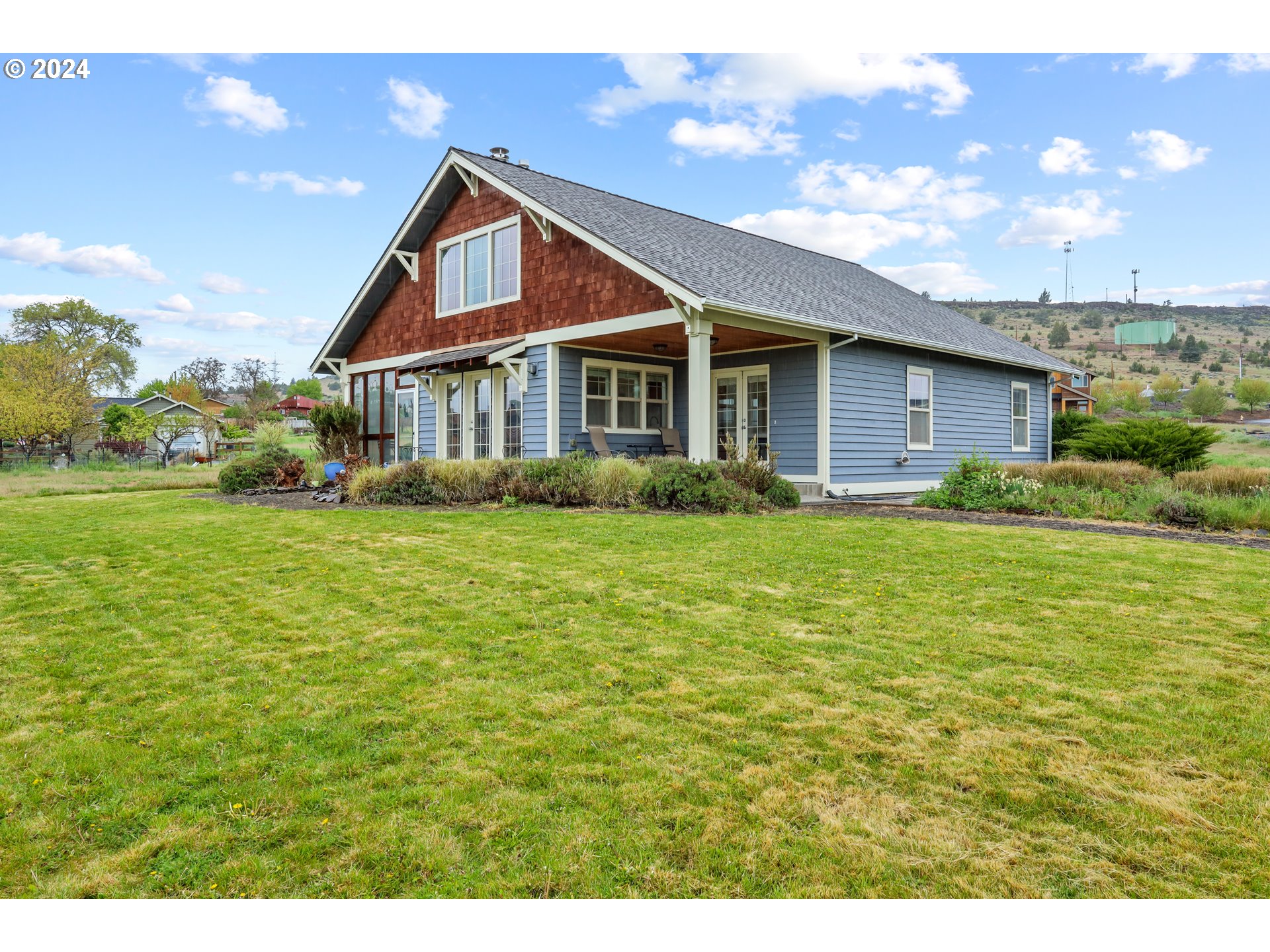 1504 Fish Camp Road Maupin, OR 97037 - Photo 1 of 48 Gallery Image 1