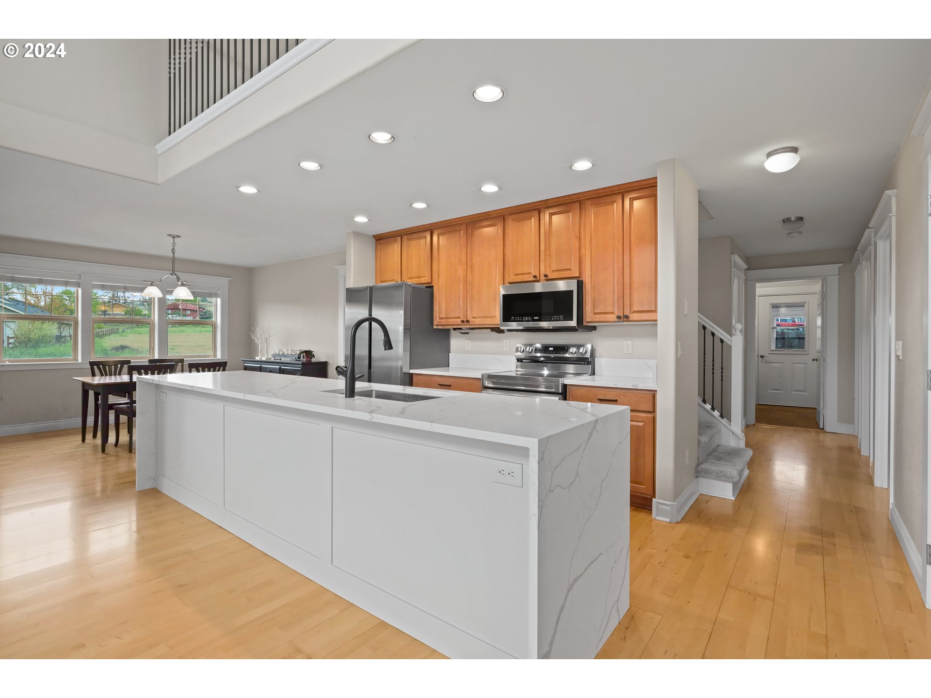 1504 Fish Camp Road Maupin, OR 97037 - Photo 10 of 48 Kitchen