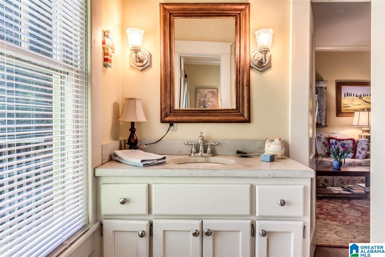 4320 Cliff Road Birmingham, AL 35222 - Photo 21 of 39