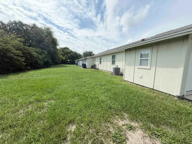 $1,800 | 3642 Rosewood Street, Unit B, St. Augustine, FL 32080