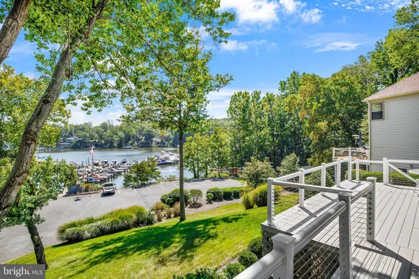 $899,999 | 253 Milthorn Court, Riva, MD 21140