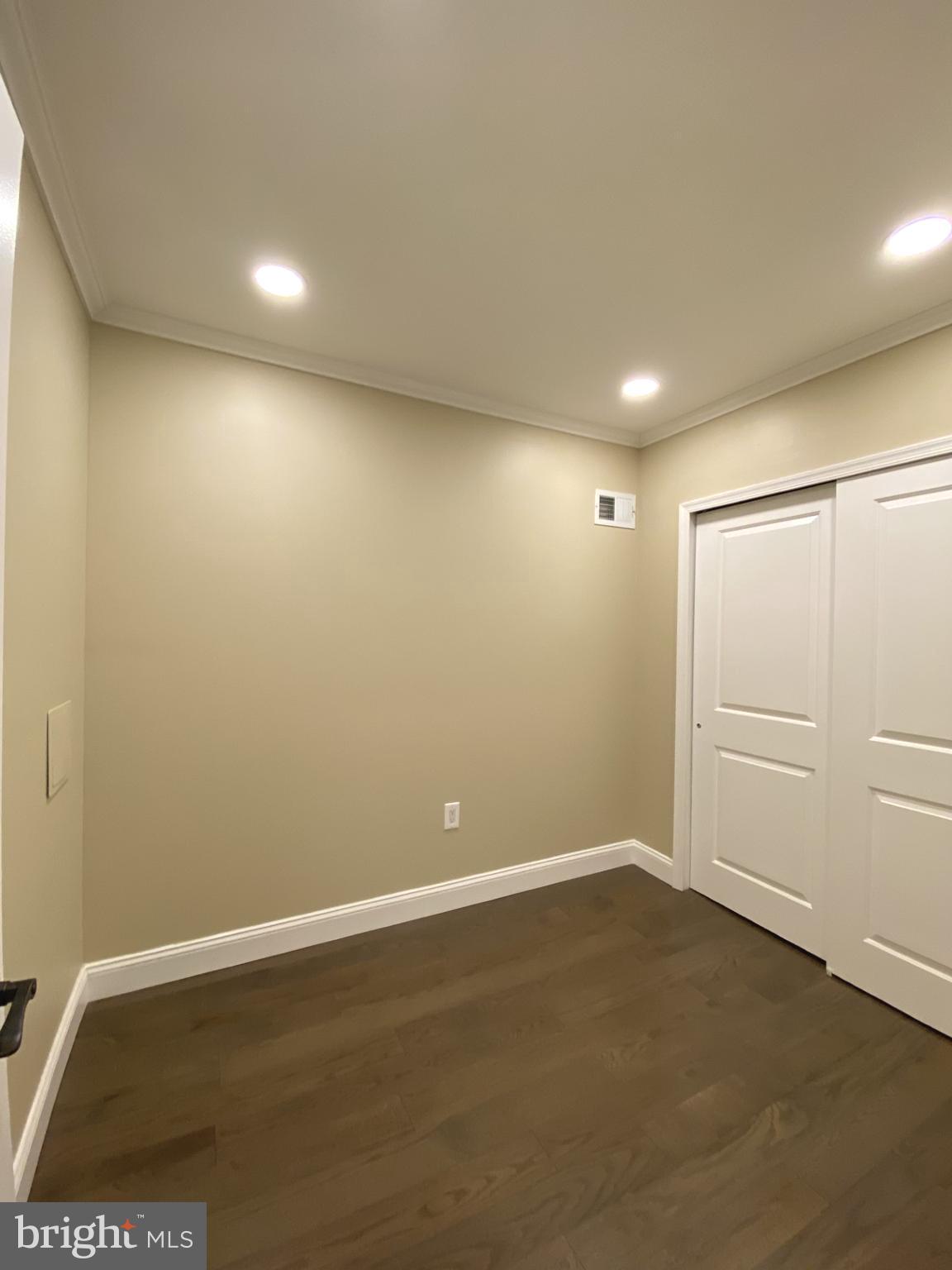 1837 South Hicks Street Philadelphia, PA 19145 - Photo 20 of 28 3rd Bedroom