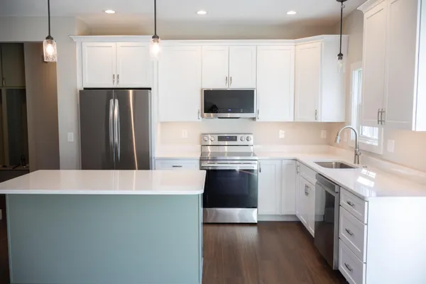 $559,900 | 103 Diamond Point Lane, New Buffalo, MI 49117