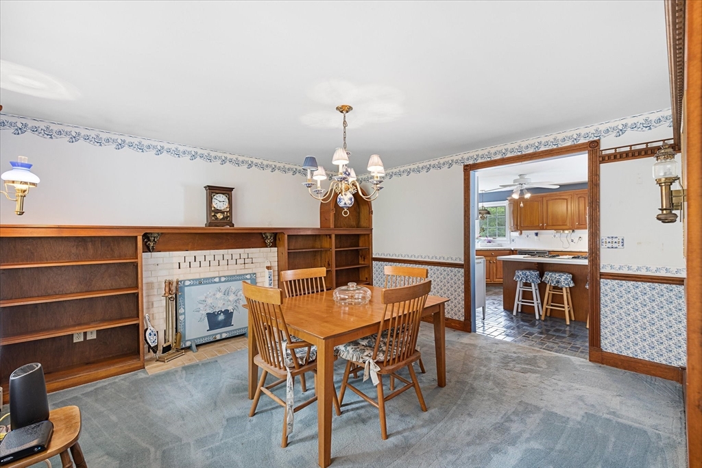 40 North Fitzwilliam Road Royalston, MA 01368 - Photo 7 of 42 a dining room with furniture and window