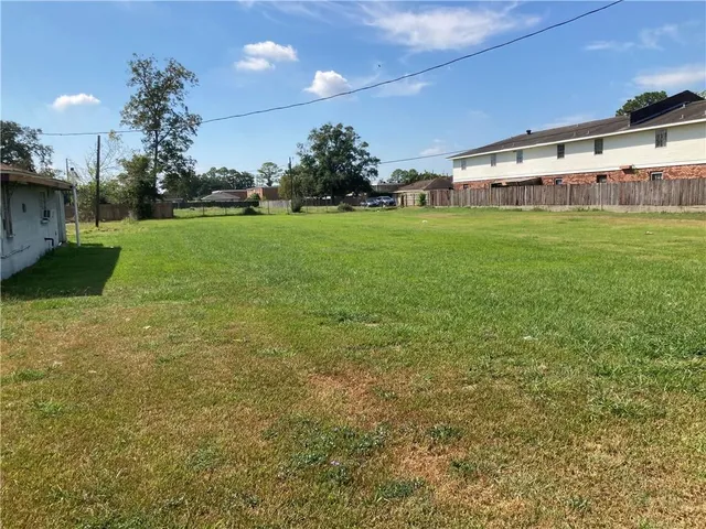 $70,000 | 151 Fredericks Street, Gretna, LA 70056