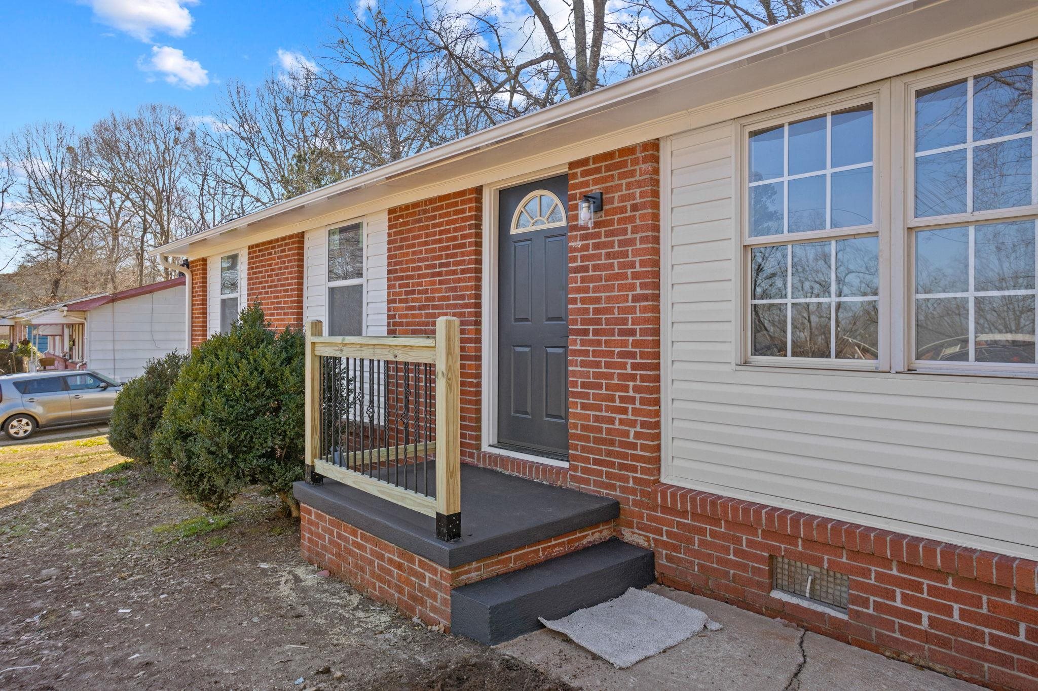 100 State Rd S-42-7165 Greer, SC 29651 - Photo 4 of 22 Gallery Image 4