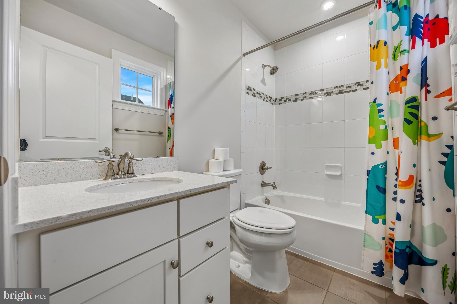 636 Quarry Point Road Malvern, PA 19355 - Photo 23 of 27 Attached Bathroom