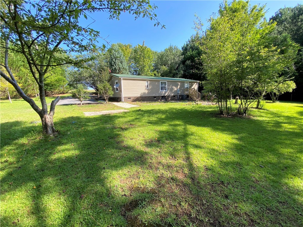 150 West T Agnew Road Anderson, SC 29621 - Photo 3 of 43