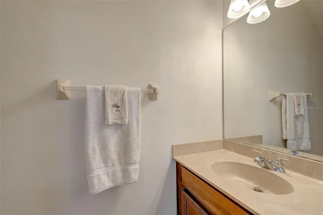 $449,900 | 1063 Paseo Del Rio Northeast, St. Petersburg, FL 33702