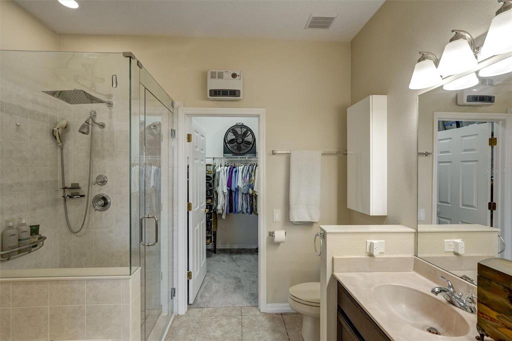 1063 Paseo Del Rio Northeast St. Petersburg, FL 33702 - Photo 15 of 54