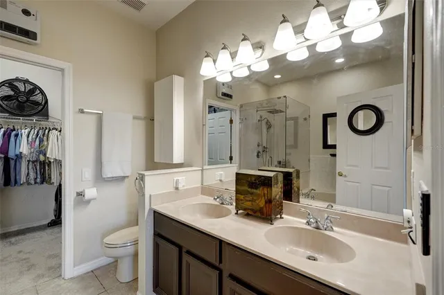 $449,900 | 1063 Paseo Del Rio Northeast, St. Petersburg, FL 33702