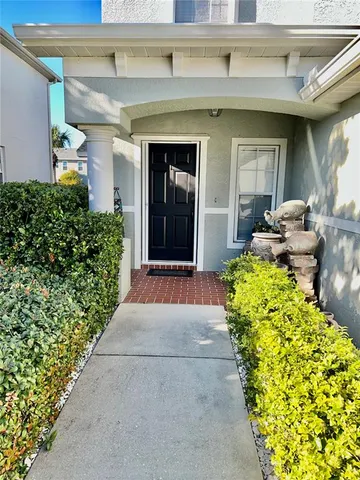 $449,900 | 1063 Paseo Del Rio Northeast, St. Petersburg, FL 33702
